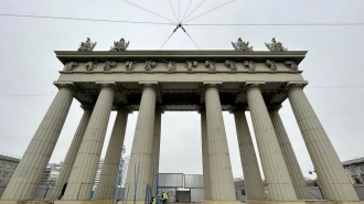 Монтаж скульптур на Московские ворота начнётся в мае