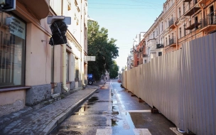 Возле дома на Большой Зелениной частично открыли движение