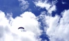 Травматолог из Петербурга совершил 118 прыжков с парашютом
