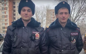 Полицейские спасли неадекватного мужчину на Андреевской улице