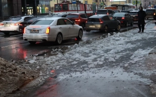 В Петербурге не нашли поставщика антигололедной соли