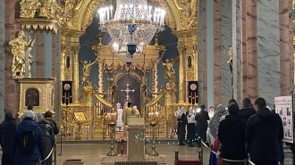 Митрополит Варсонофий передал в дар Петропавловскому Собору икону