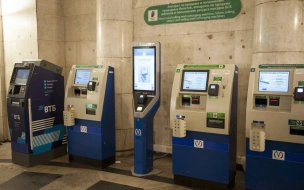 В петербургском метро установили 34 автомата для пополнения проездных
