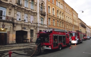 Во время пожара на Льва Толстого погиб мужчина