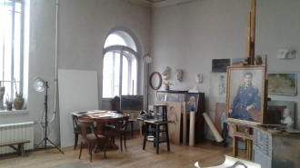 Пиотровский рассказал, что художнику Валерию Гридневу уже предложили другие помещения под студию