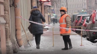 Жилищная инспекция Петербурга напомнила правила очистки крыш зимой