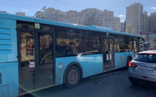 Партию автобусов большого класса доставят в Петербург