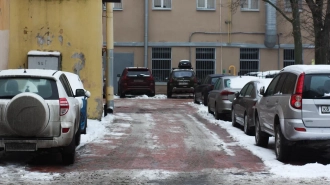 С 1 декабря в Петербурге список льготников для бесплатной парковки станет шире