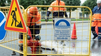 В Петербурге проверяют более 2500 пожарных гидрантов рядом с образовательными учреждениями