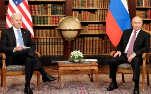 Путин и Байден приняли предложение Макрона провести саммит по безопасности в Европе 
