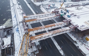 Движение по Смоленскому мосту в Петербурге откроют досрочно