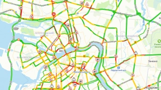 Вечером в среду центр Петербурга сковали 7-балльные пробки