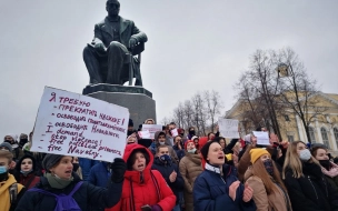 Петербургский полицейский рассказал, как на самом деле относится к митингам