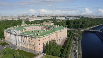 В Петербурге объявили "оранжевый" уровень погодной опасности из-за аномальной жары