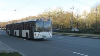 В Петербурге на девятый день после Пасхи увеличат количество автобусов до кладбищ