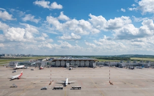 В аэропорту Пулково внедрили мобильные кассы для российских авиакомпаний
