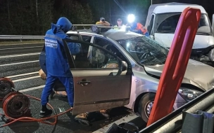 Пожилой водитель легковушки пострадал в ДТП с "ГАЗелью" в Ленобласти