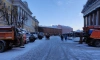 Более 13 тыс. тонн реагентов высыпали на дороги Петербурга за неделю