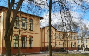 После смертельного ДТП в Бокситогорском районе Ленобласти врачи СПбГПМУ спасают ребенка