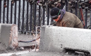 Движение по нескольким улицам Петербурга закроют и ограничат в начале мая