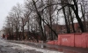 КГИОП обратился в полицию из-за разборки части ограды мясокомбината на Московском шоссе
