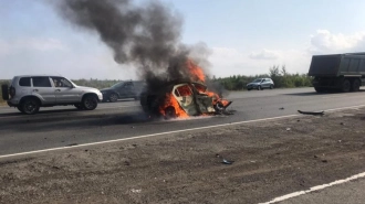 В ДТП под Саратовом заживо сгорели два человека