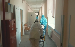 В Петербурге за сутки коронавирусом заболели 2 381 человек
