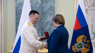 Губернатор Петербурга поздравил сотрудников и ветеранов прокуратуры с юбилеем ведомства