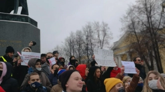 Омбудсмен Петербурга оценил число участников митинга как минимум в 7 тысяч человек