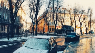 Мокрый снег и плюсовая температура: погода в Петербурге 3 марта