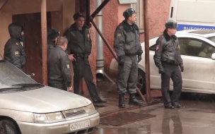 На лице умершего в отделе полиции Невского района петербуржца нашли следы насилия
