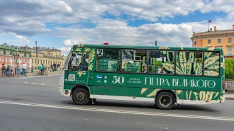 Один из автобусных маршрутов Петербурга превратится в экскурсионный