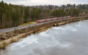 Тактовое движение электричек из Петербурга в Красное Село запустят 11 декабря 