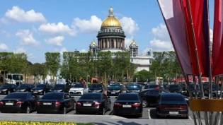 В начале лета 2024 года в Петербурге снова обустроят сады-трансформеры