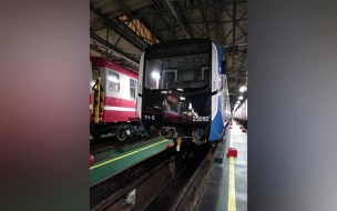 В петербургском метро появился третий синий "Балтиец"