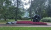 Полиция разыскивает ЭНО-нацистов, осквернивших мемориал "Формула скорби" в Пушкине