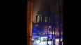 Ночью десять пожарных тушили квартиру на улице Лени ...