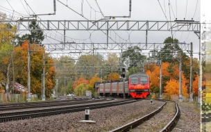 Расписание пригородных поездов в Петербурге изменится с 27 октября