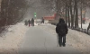 Петербуржцы продолжают падать на льду и получать травмы