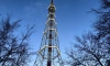 Петербуржцы пожаловались на краску, которая слетает с телевизионной башни в Петроградском районе