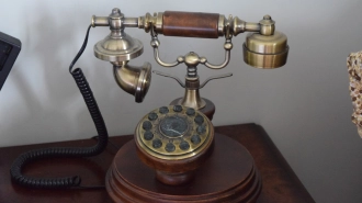 В музее Набокова открылась выставка "Телефон. 20 лет Мира. 1918-1938"