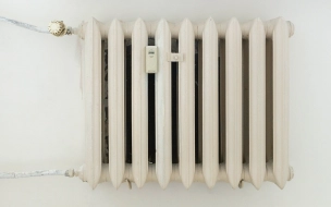 В Сосновом Бору отопление отключат позже назначенного срока из-за похолодания
