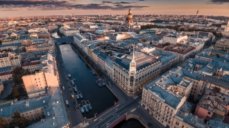 В Петербурге рекордный поток туристов в этом сезоне