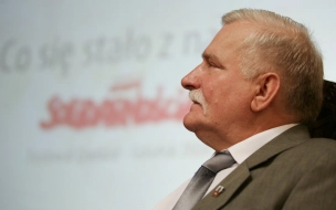 Экс-президент Польши Валенса призвал напасть на Москву в случае эскалации на Украине