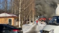 В Буграх горит автосервис