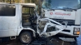 Водителя зажало в грузовике из-за лобового ДТП в Ленобла...