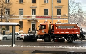При уборке в Петербурге используют солевые растворы