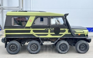 В Барнауле продают самодельный вездеход на восьми колесах с мотором Toyota