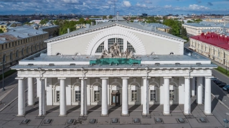 Стало известно, что при реставрации петербургской Биржи возникли существенные трудности