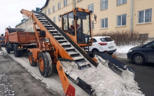 Коммунальщики готовятся к сильному снегопаду в Петербурге